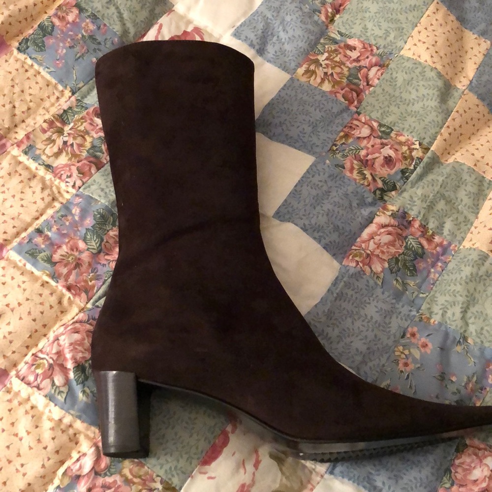 Size 11 Brown Suede boots
